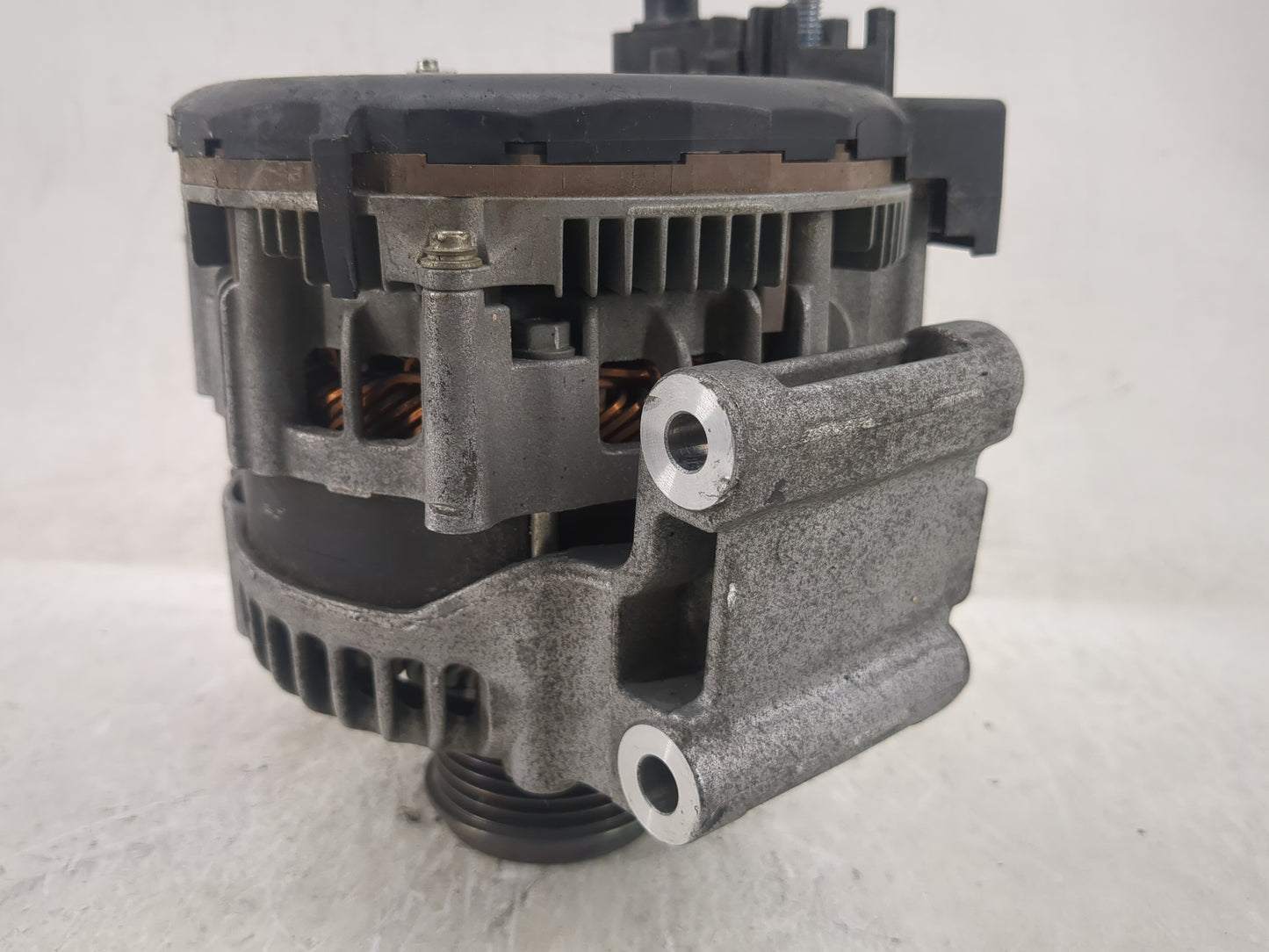 2017-2020 Audi A4 Alternator Replacement Generator Charging Assembly Engine OEM P/N:104211-8694 06L 903 024 J Fits OEM Used 