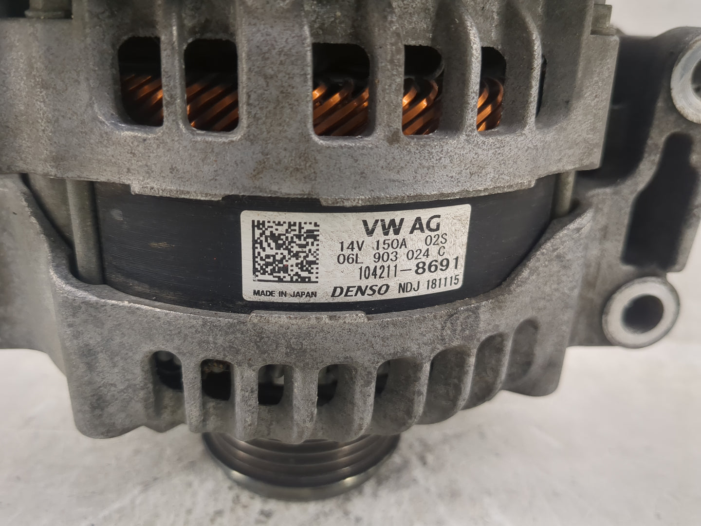 2017-2020 Audi A4 Alternator Replacement Generator Charging Assembly Engine OEM P/N:104211-8691 06L 903 024 H Fits OEM Used 