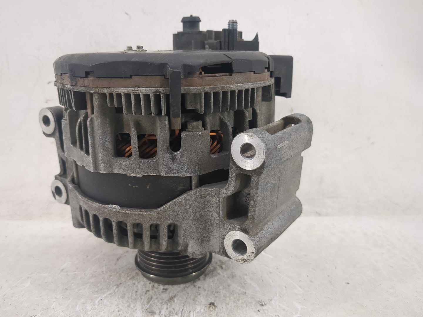 2017-2020 Audi A4 Alternator Replacement Generator Charging Assembly Engine OEM P/N:104211-8691 06L 903 024 H Fits OEM Used 