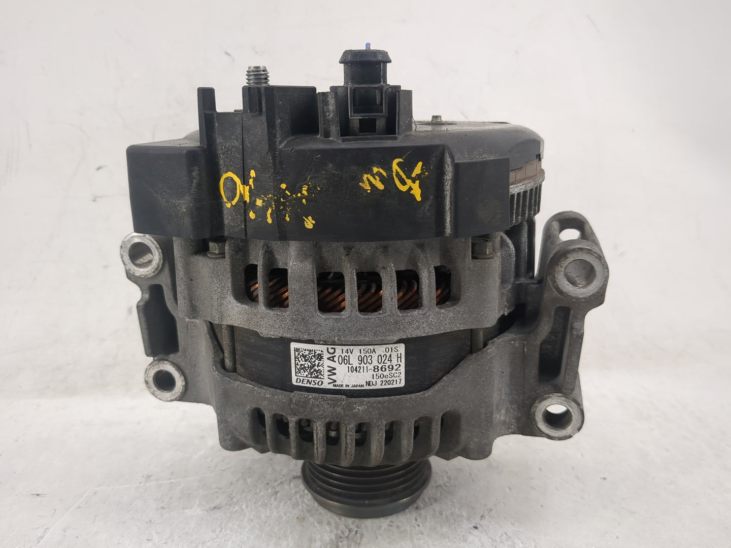 2017-2020 Audi A4 Alternator Replacement Generator Charging Assembly Engine OEM P/N:06L 903 024 H Fits Fits 2017 2018 2019 2