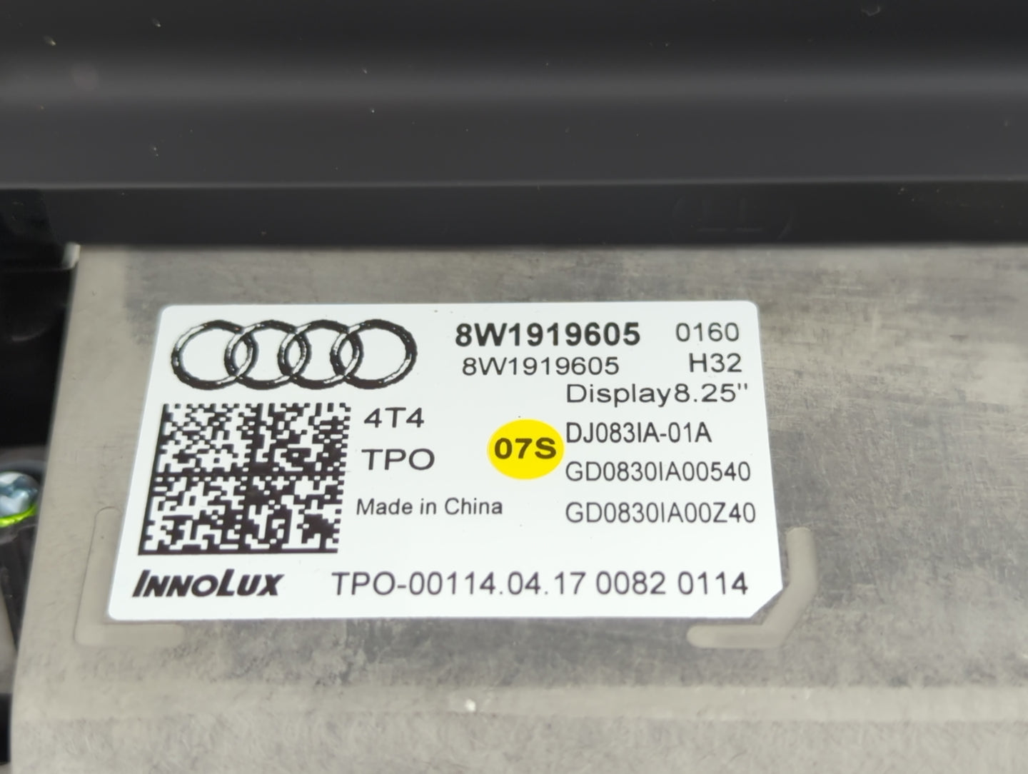 2018 Audi A4 Radio AM FM Cd Player Receiver Replacement P/N:8W1919605 Fits OEM Used Auto Parts - Oemusedautoparts1.com