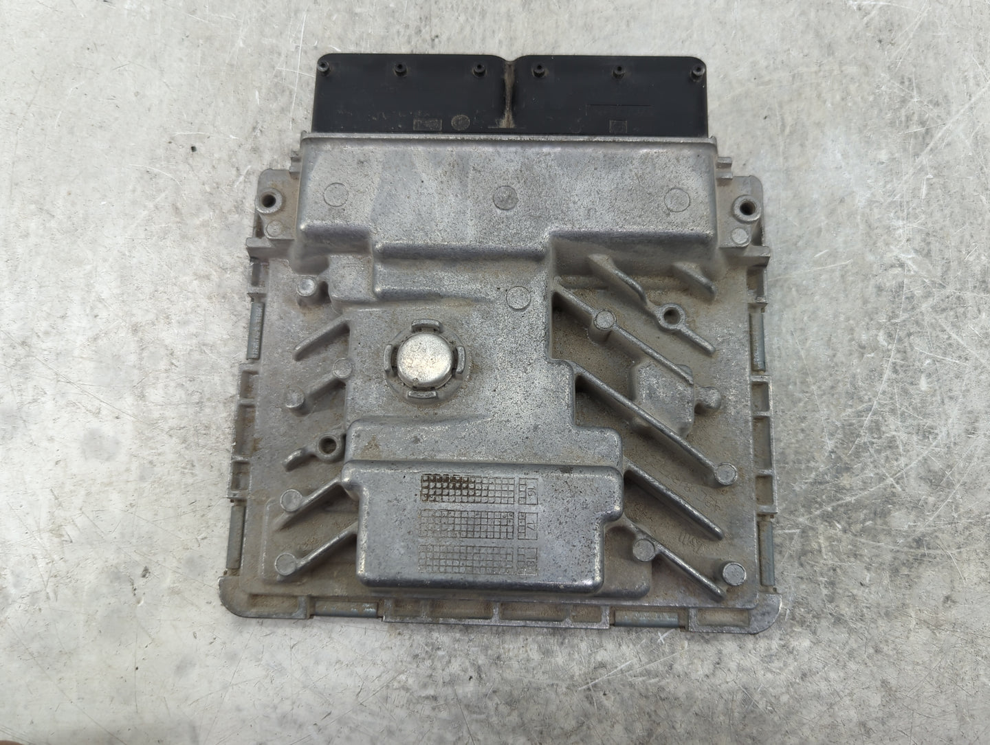 2018-2019 Audi A4 PCM Engine Control Computer ECU ECM PCU OEM P/N:06L907425C A2C10608800 Fits Fits 2018 2019 OEM Used Auto P