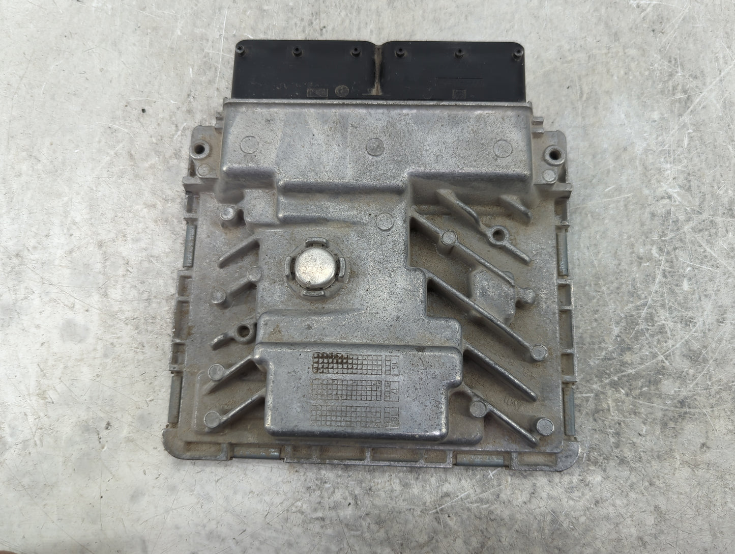 2018-2019 Audi A4 PCM Engine Control Computer ECU ECM PCU OEM P/N:06L907425C A2C10608800 Fits Fits 2018 2019 OEM Used Auto P