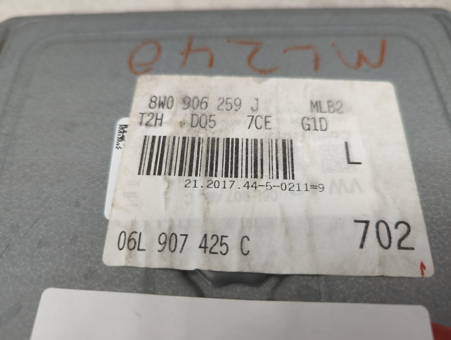 2018-2019 Audi A4 PCM Engine Control Computer ECU ECM PCU OEM P/N:8W0906259J 06L907425C Fits Fits 2018 2019 OEM Used Auto Pa
