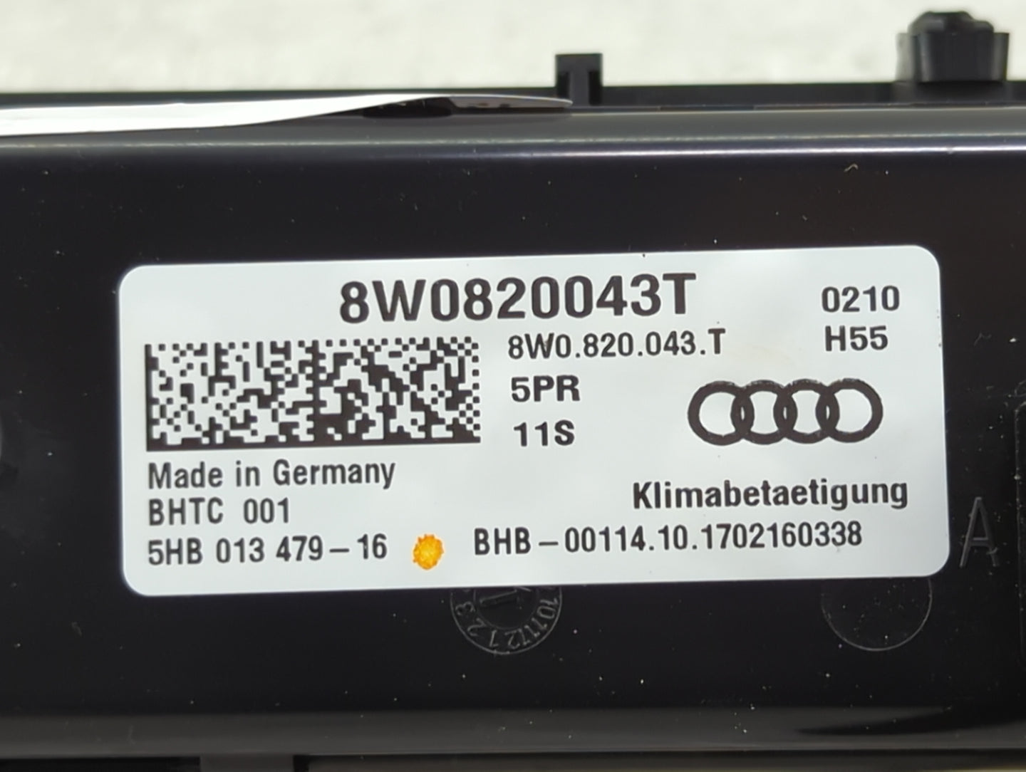 2017-2019 Audi A4 Climate Control Module Temperature AC/Heater Replacement P/N:8W0820043T 8W0.820.043.T Fits OEM Used Auto P