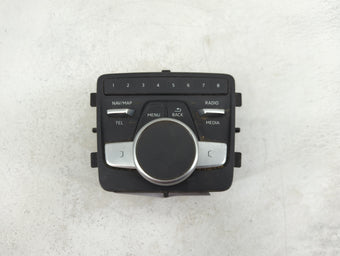 compare product 2017-2019 Audi A4 Radio AM FM Cd Player Receiver Replacement P/N:17S 0206 H30 8W0 919 614 T Fits Fits 2017 2018 2019 OEM Used Auto Parts