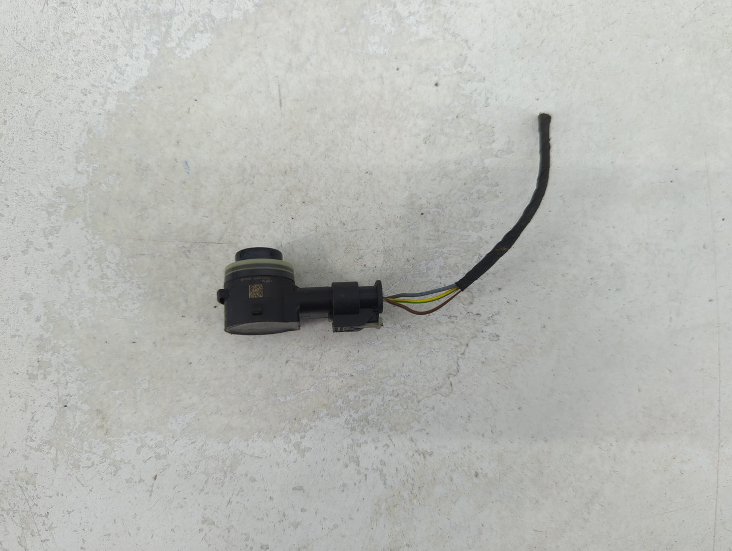 2018 Audi A4 Front Park Assist Sensor Black 1456340 - Oemusedautoparts1.com