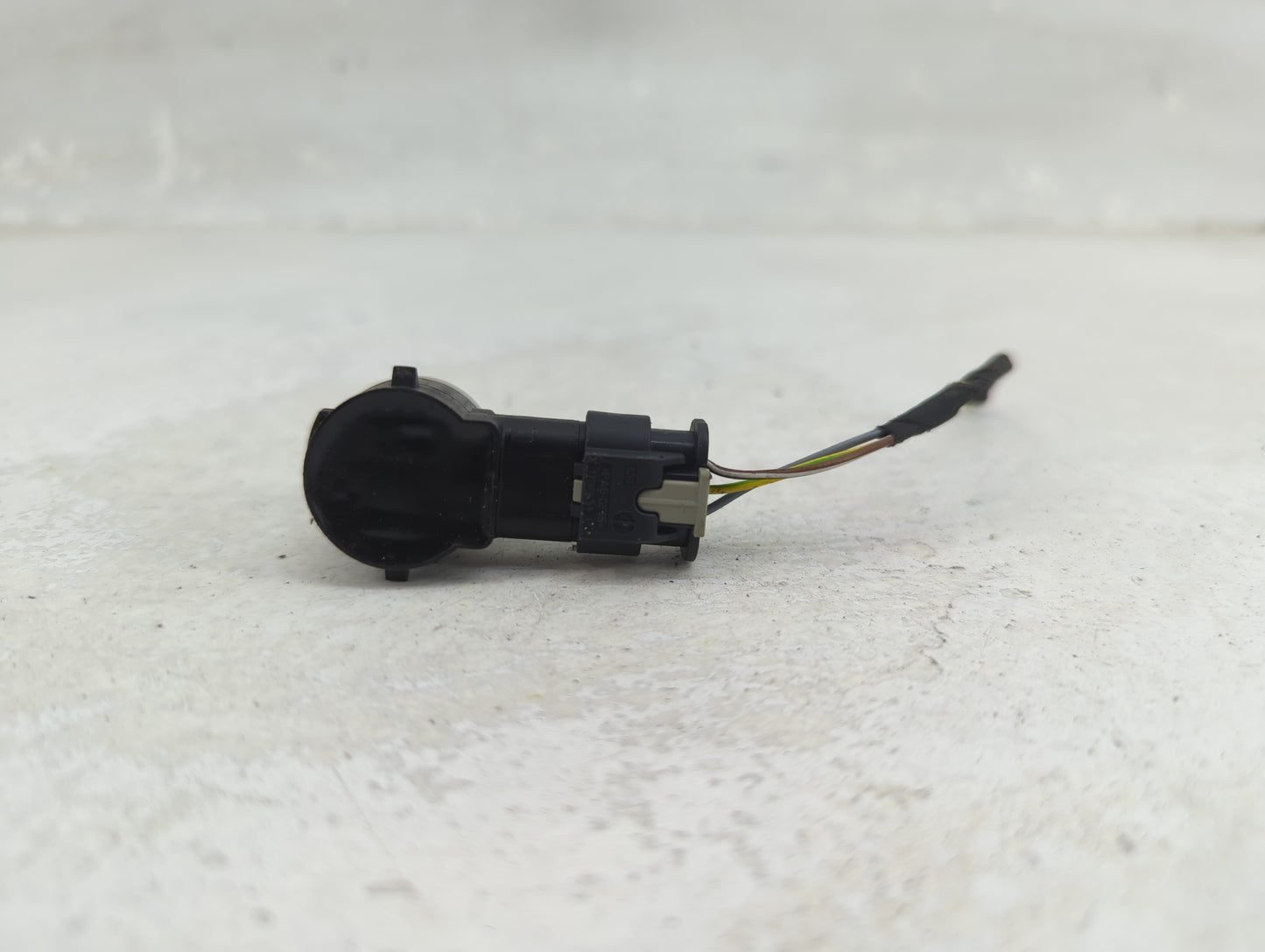 2018 Audi A4 Front Park Assist Sensor Black 1456340 - Oemusedautoparts1.com
