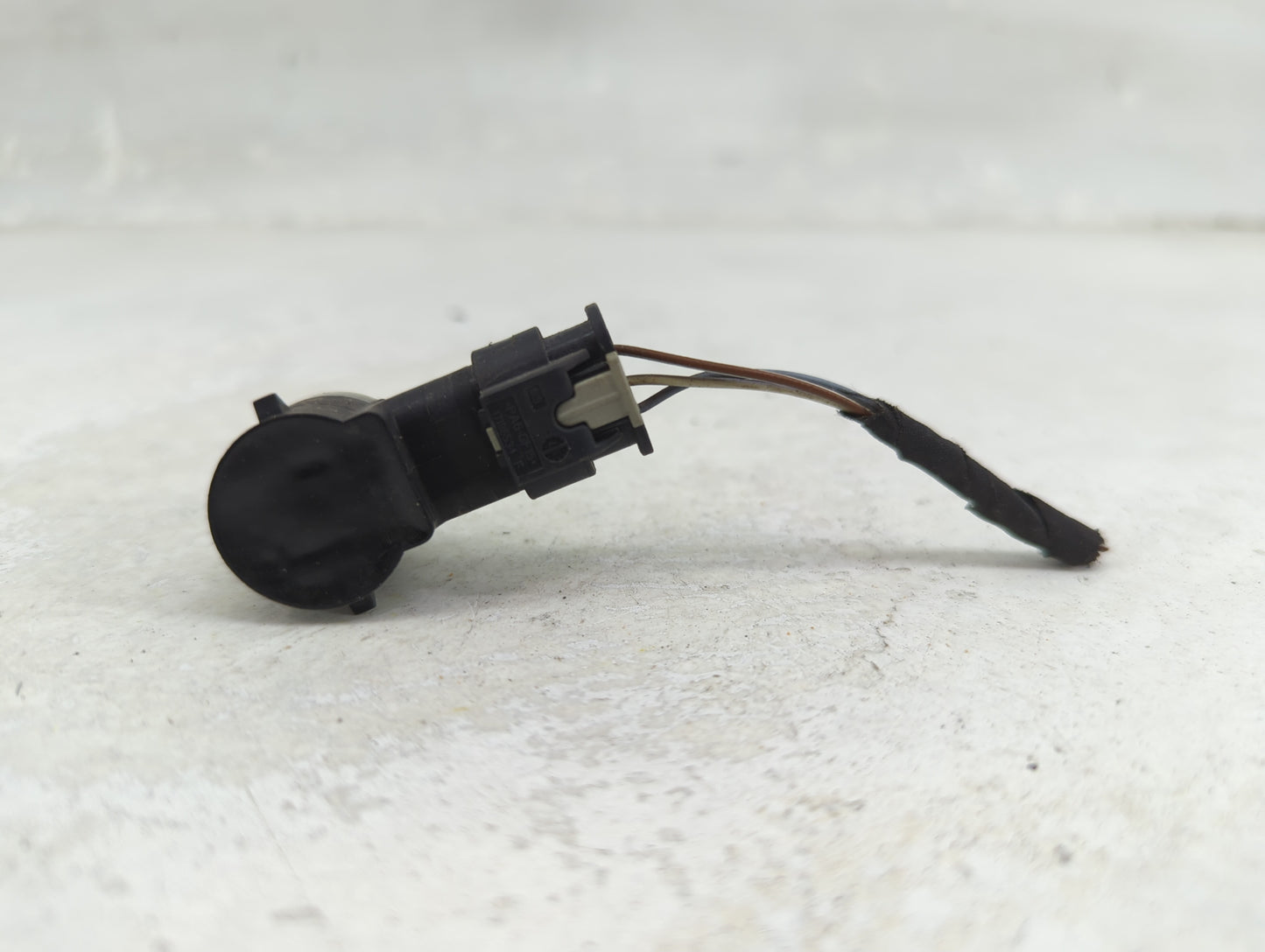 2018 Audi A4 Front Park Assist Sensor Black - Oemusedautoparts1.com