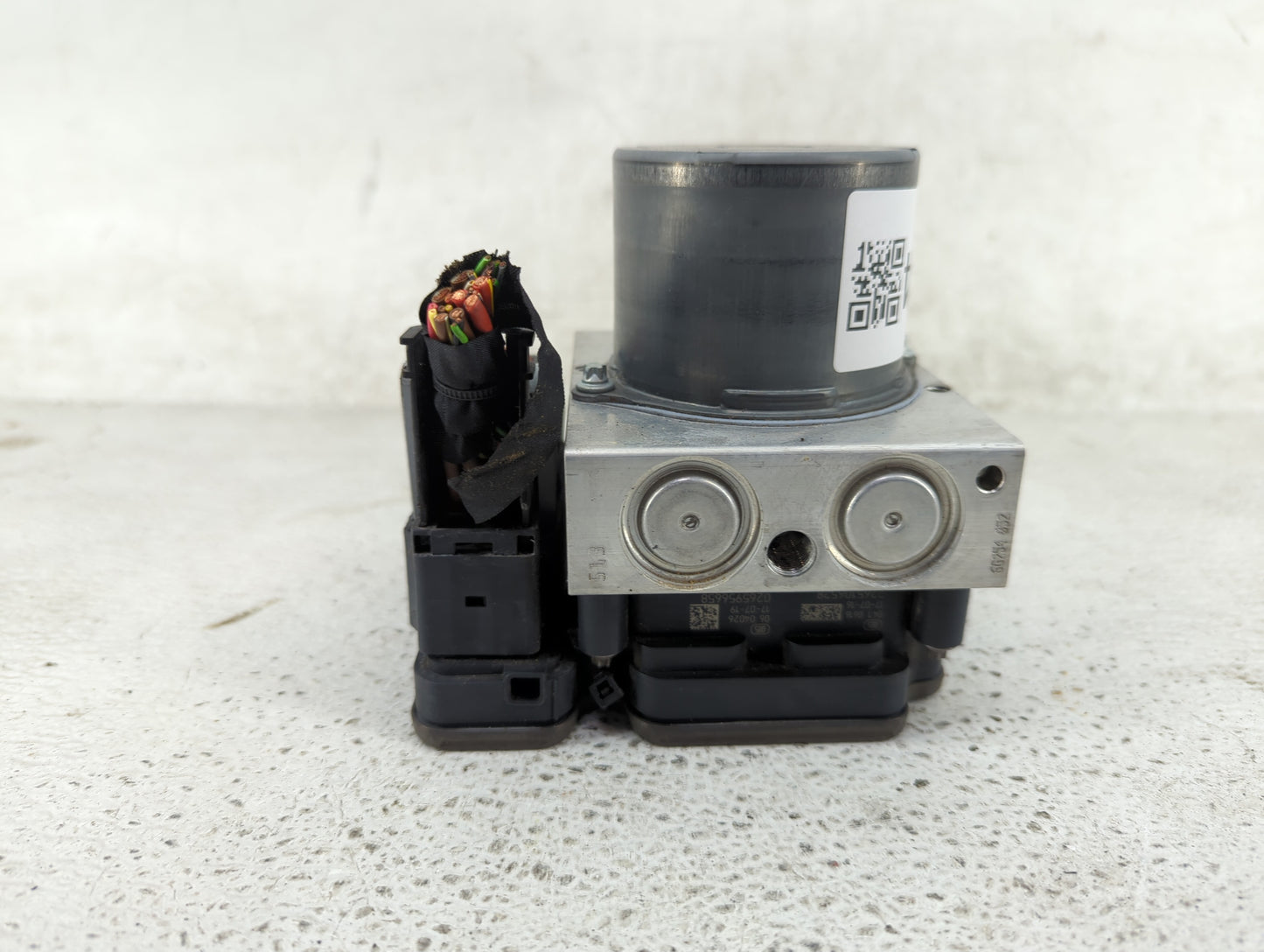 2017-2019 Audi A4 ABS Pump Control Module Replacement P/N:8W0614517N 269793, 0265267078 Fits Fits 2017 2018 2019 OEM Used Au