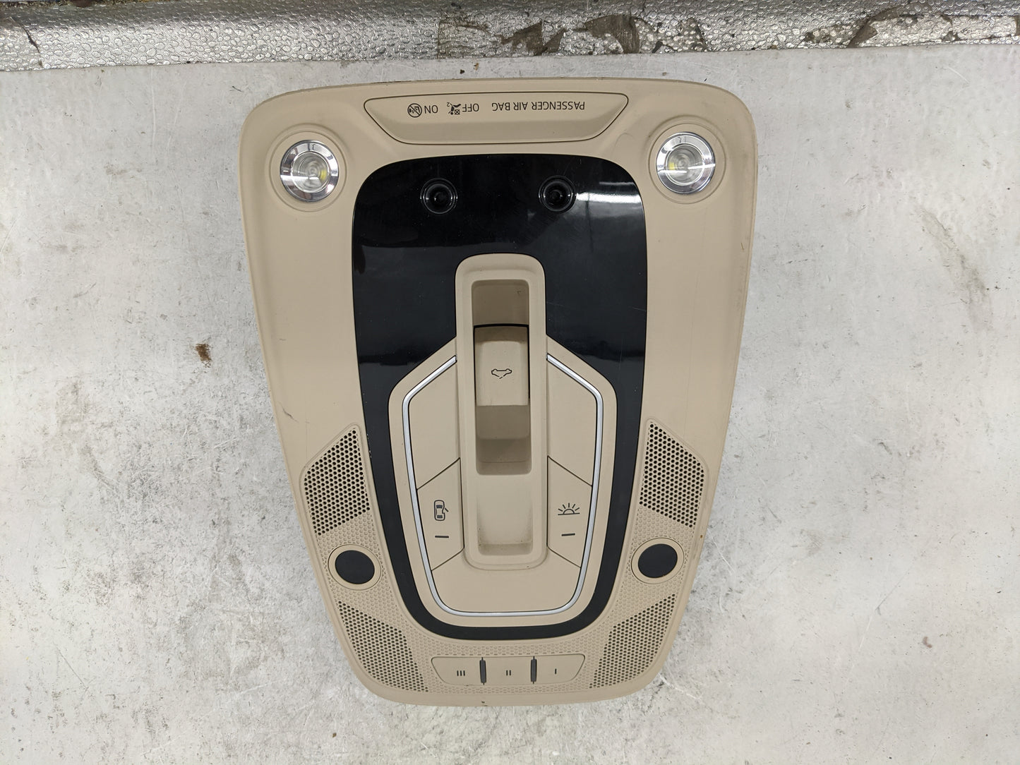 2017-2018 Audi A4 Overhead Roof Console Tan - Oemusedautoparts1.com