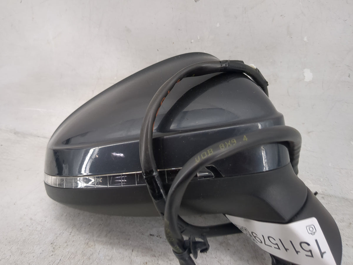 2017-2019 Audi A4 Passenger Side View Mirror - Right Door Mirror OEM Used - Oemusedautoparts1.com