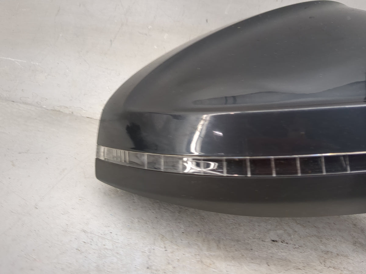 2017-2019 Audi A4 Passenger Side View Mirror - Right Door Mirror OEM Used - Oemusedautoparts1.com