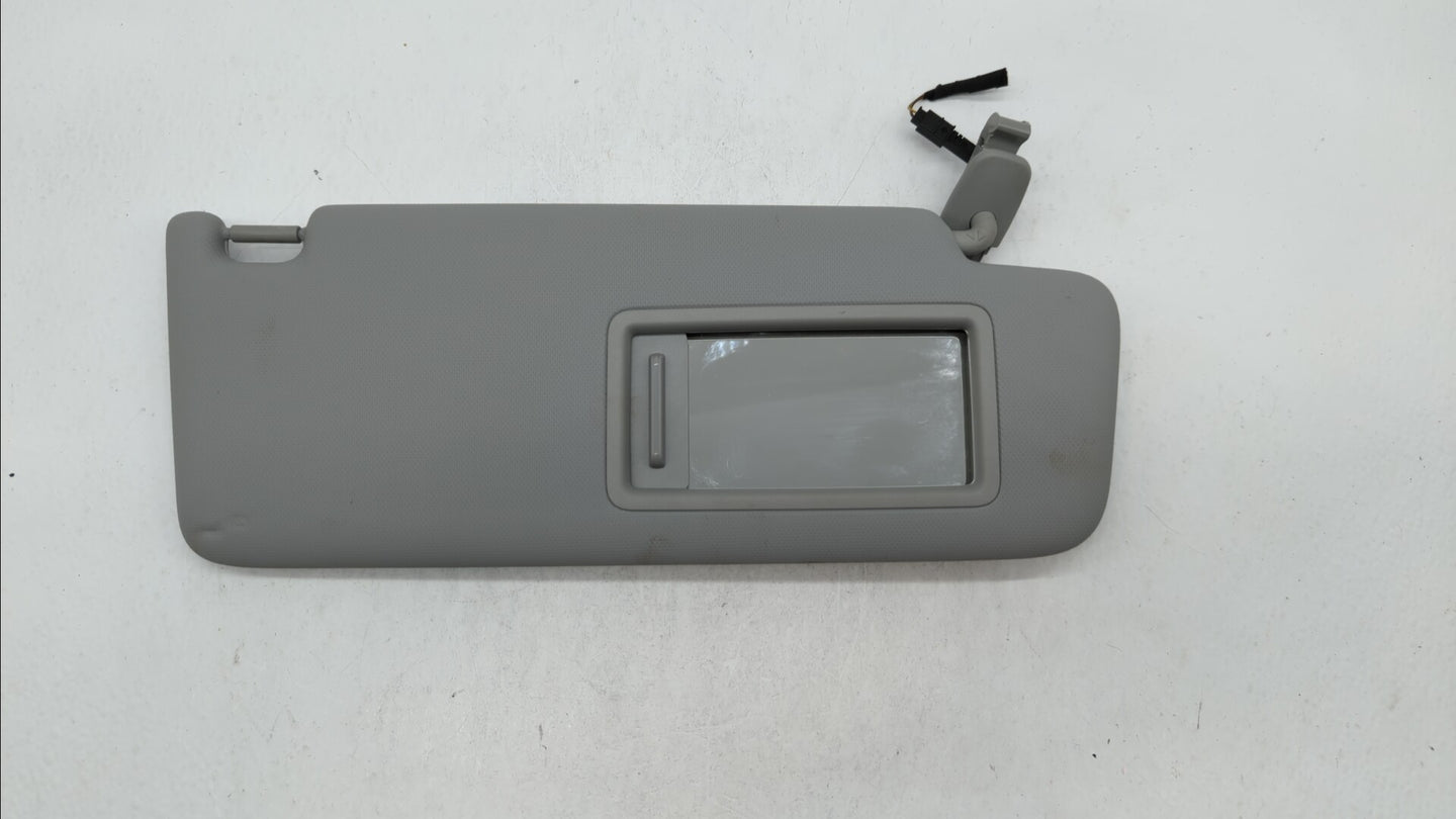 2017 Audi A4 Sun Visor Shade Replacement Passenger Right Mirror Fits OEM Used Auto Parts - Oemusedautoparts1.com