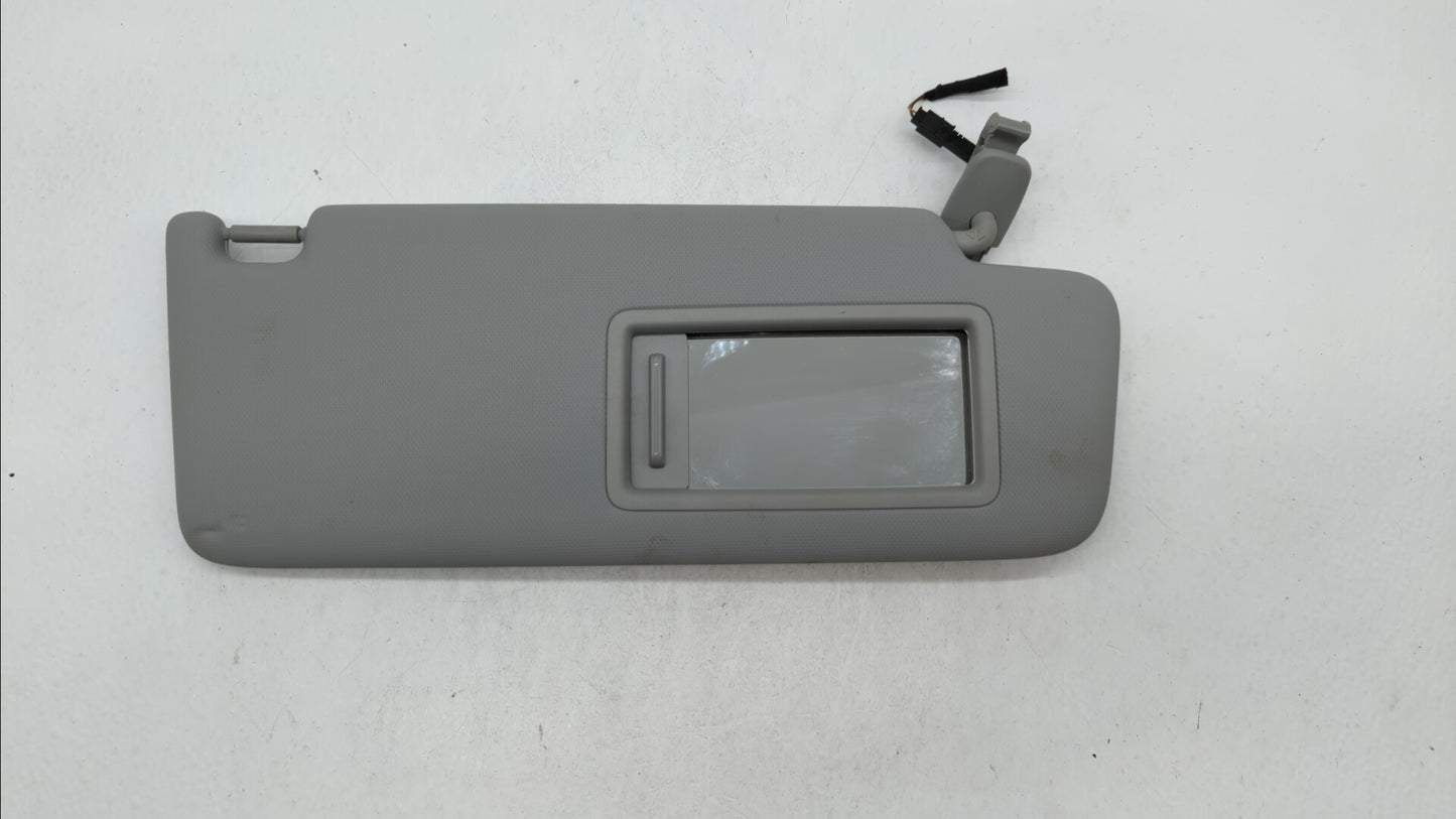 2017 Audi A4 Sun Visor Shade Replacement Passenger Right Mirror Fits OEM Used Auto Parts - Oemusedautoparts1.com