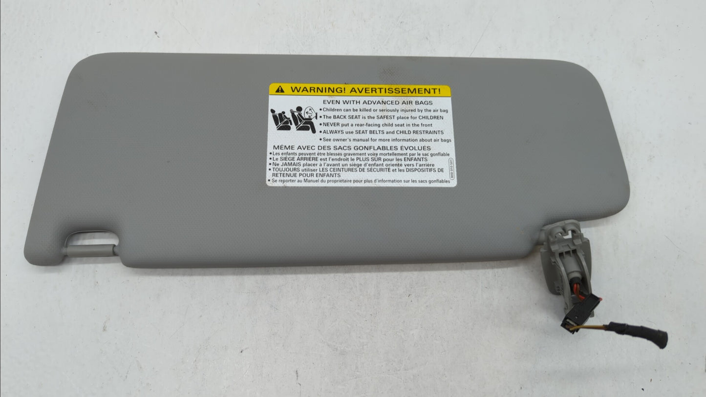2017 Audi A4 Sun Visor Shade Replacement Passenger Right Mirror Fits OEM Used Auto Parts - Oemusedautoparts1.com