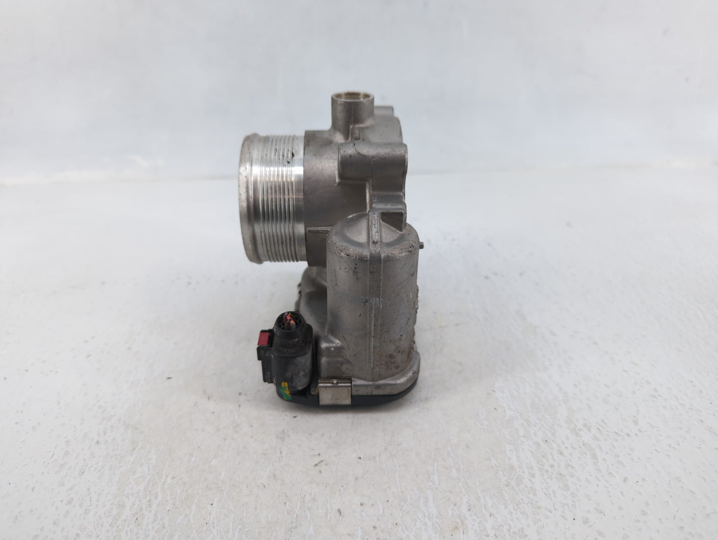 2018 Audi A4 Throttle Body P/N:06K 133 062 AK 06K 133 062 M Fits OEM Used Auto Parts - Oemusedautoparts1.com