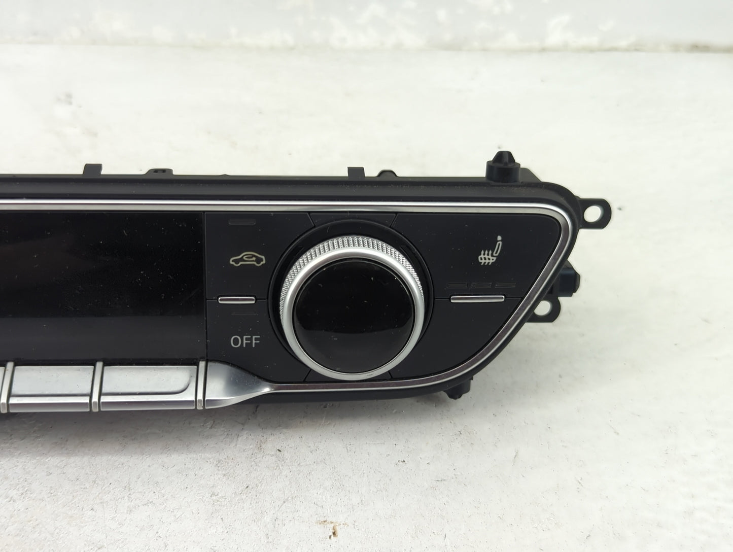 2018 Audi A5 Climate Control Module Temperature AC/Heater Replacement P/N:8W0820043G 5HB013310-16 Fits Fits 2017 2019 2020 O
