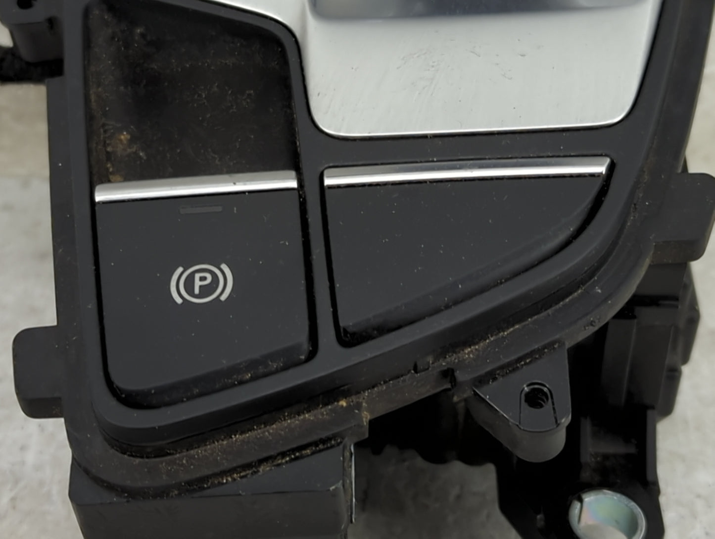 2018 Audi A5 Floor Console Assembly Shifter 1451430 - Oemusedautoparts1.com