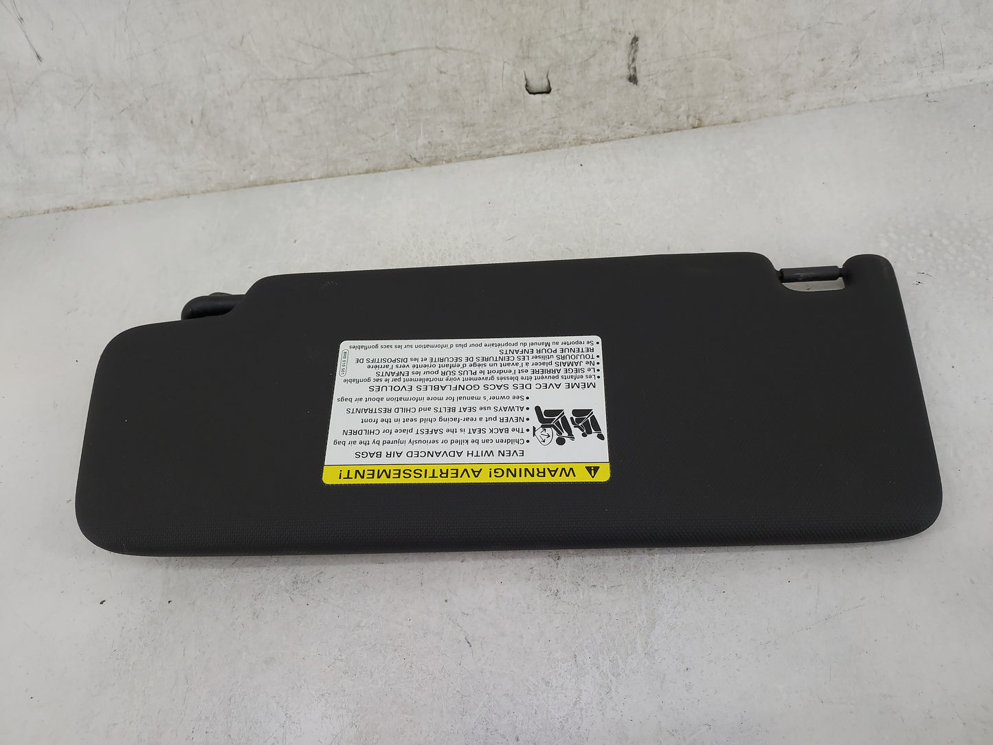 2018 Audi A5 Sun Visor Shade Replacement Passenger Right Mirror Fits Fits 2017 2019 2020 2021 OEM Used Auto Parts - Oemuseda