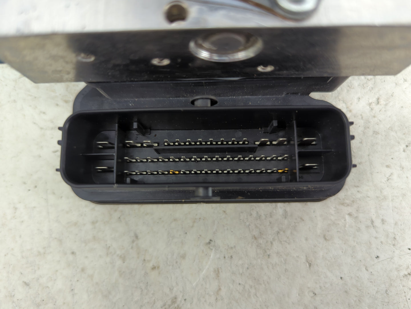 2018 Audi A5 ABS Pump Control Module Replacement P/N:0265257378 8W0907379K, 8W0907379J, 0265956658 Fits OEM Used Auto Parts 
