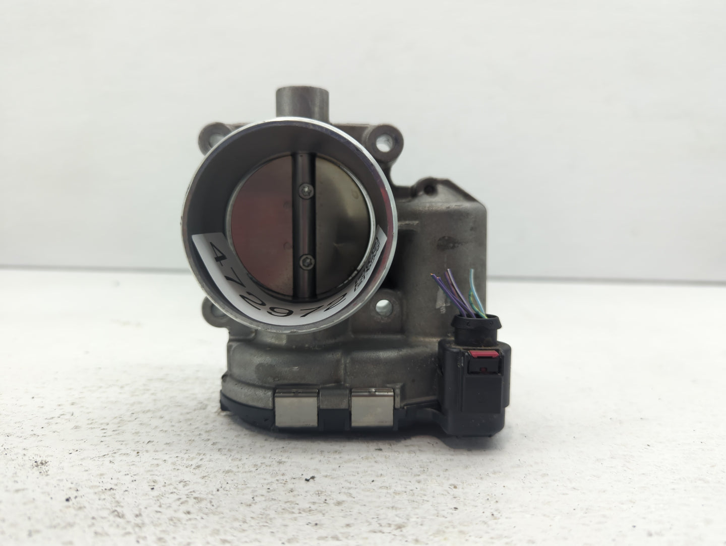 2018 Audi A5 Throttle Body P/N:06K 133 062 AK 06K 133 062 M, 06K 133 062 J Fits Fits 2017 2019 2020 2021 2022 OEM Used Auto 