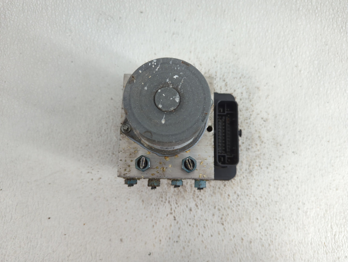 2016-2018 Audi A6 ABS Pump Control Module Replacement P/N:4G0 907 379 S Fits Fits 2015 2016 2017 2018 OEM Used Auto Parts - 