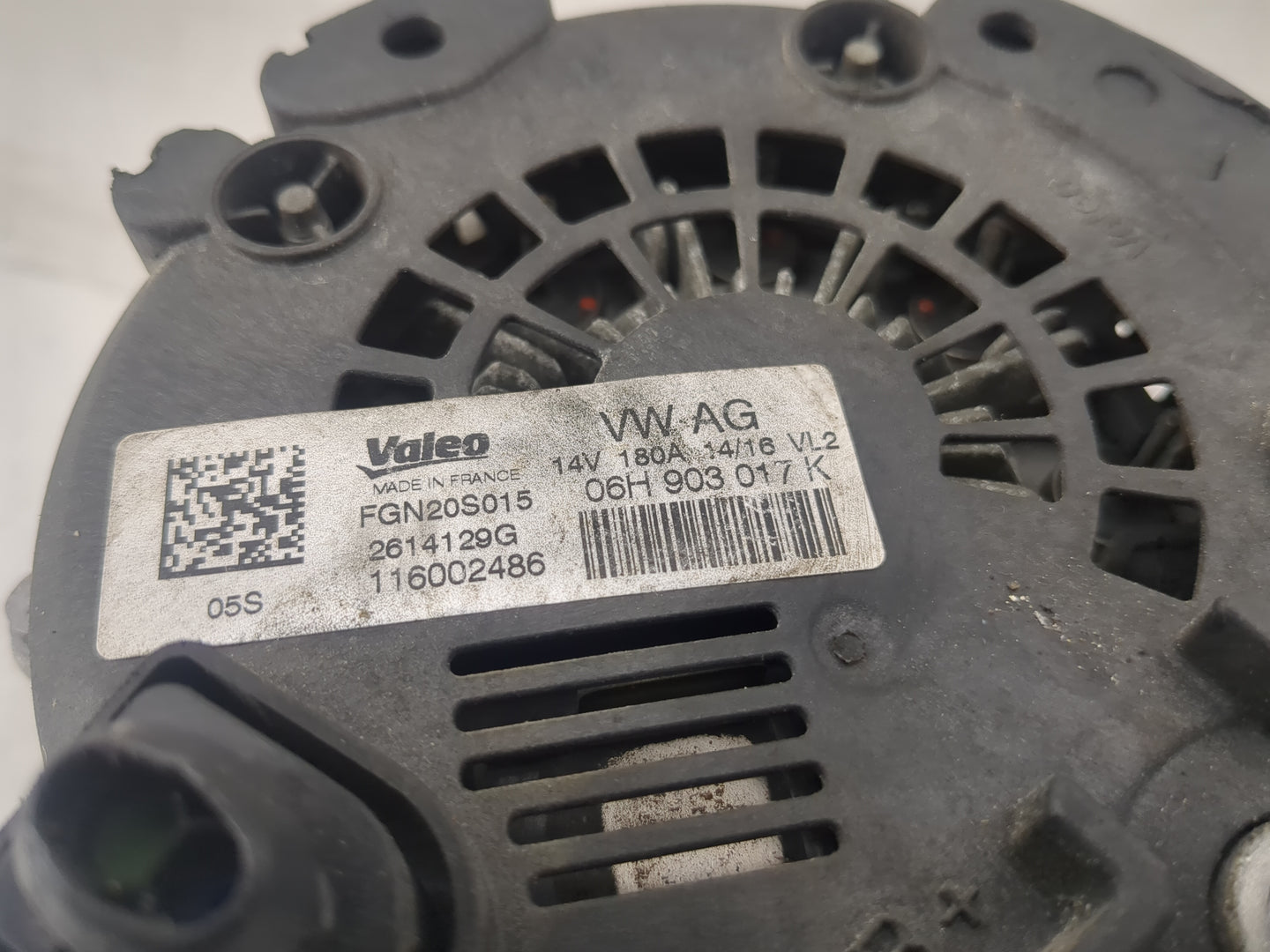 2017-2018 Audi A6 Alternator Replacement Generator Charging Assembly Engine OEM P/N:06H 903 017 K Fits Fits 2017 2018 OEM Us