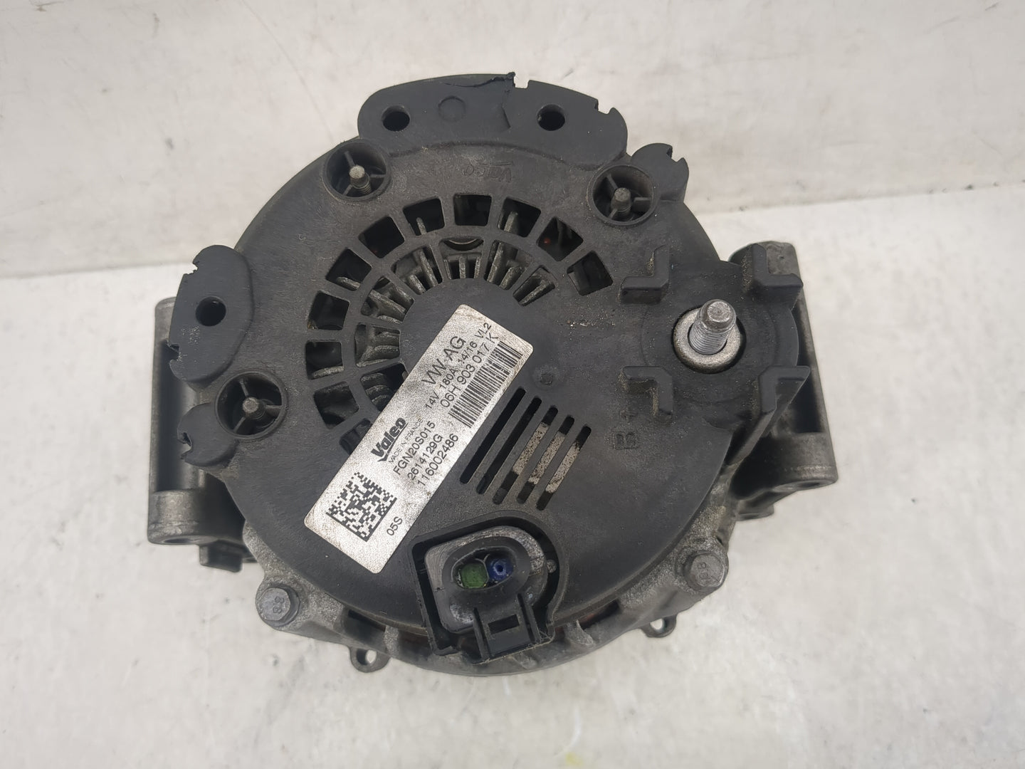 2017-2018 Audi A6 Alternator Replacement Generator Charging Assembly Engine OEM P/N:06H 903 017 K Fits Fits 2017 2018 OEM Us
