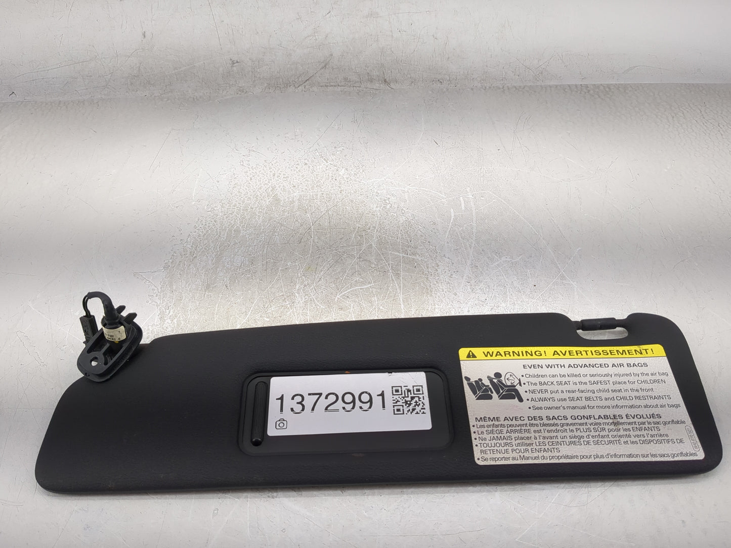 2018 Audi A6 Sun Visor Shade Replacement Passenger Right Mirror Fits Fits 2010 2011 2012 2013 2014 2015 2016 2017 OEM Used A