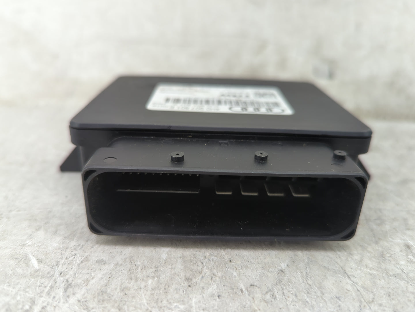 2013-2018 Audi A6 Parking Brake Control Module - Oemusedautoparts1.com