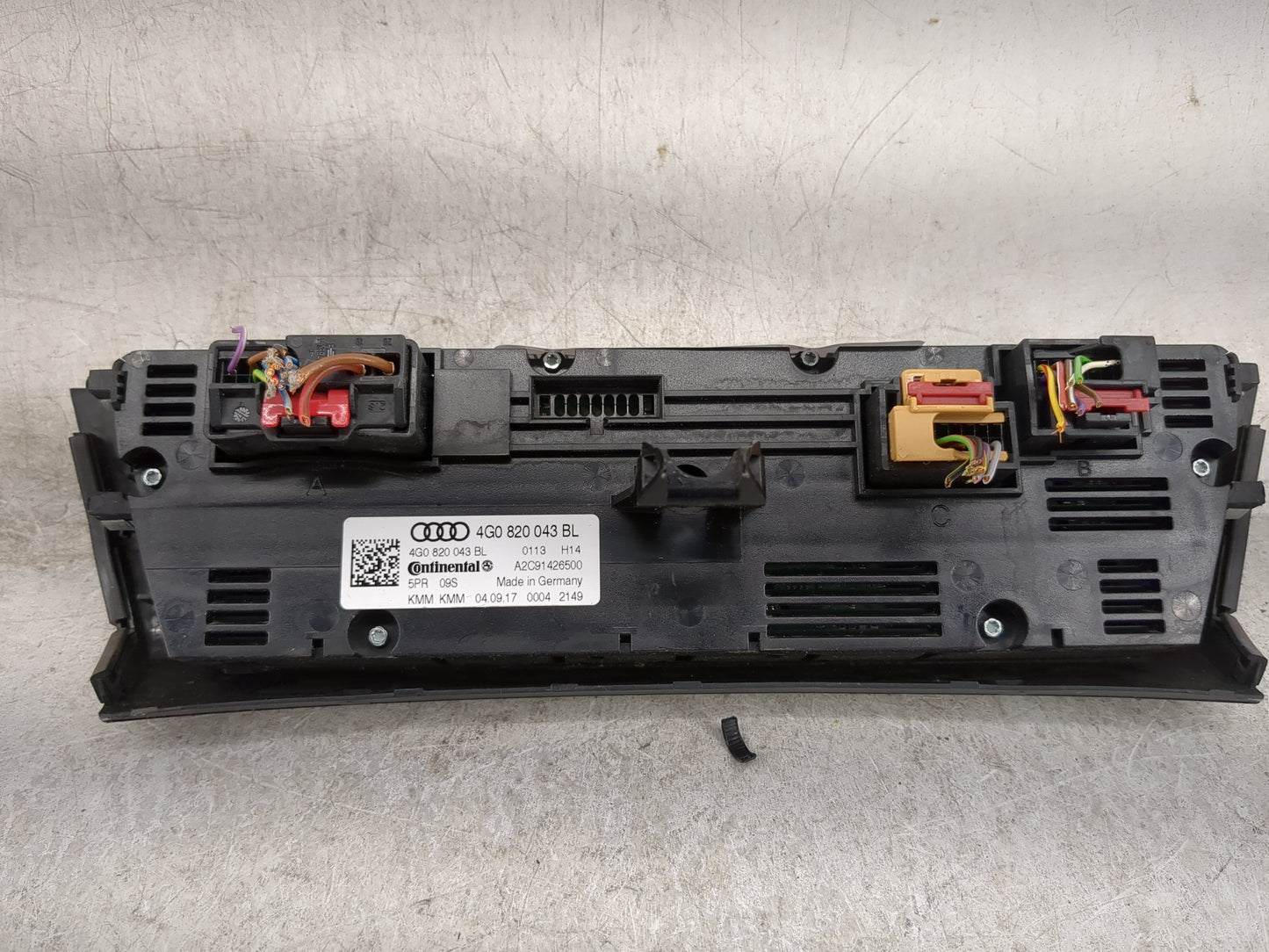2012-2017 Audi A6 Climate Control Module Temperature AC/Heater Replacement P/N:4G0 820 043 BL Fits OEM Used Auto Parts - Oem