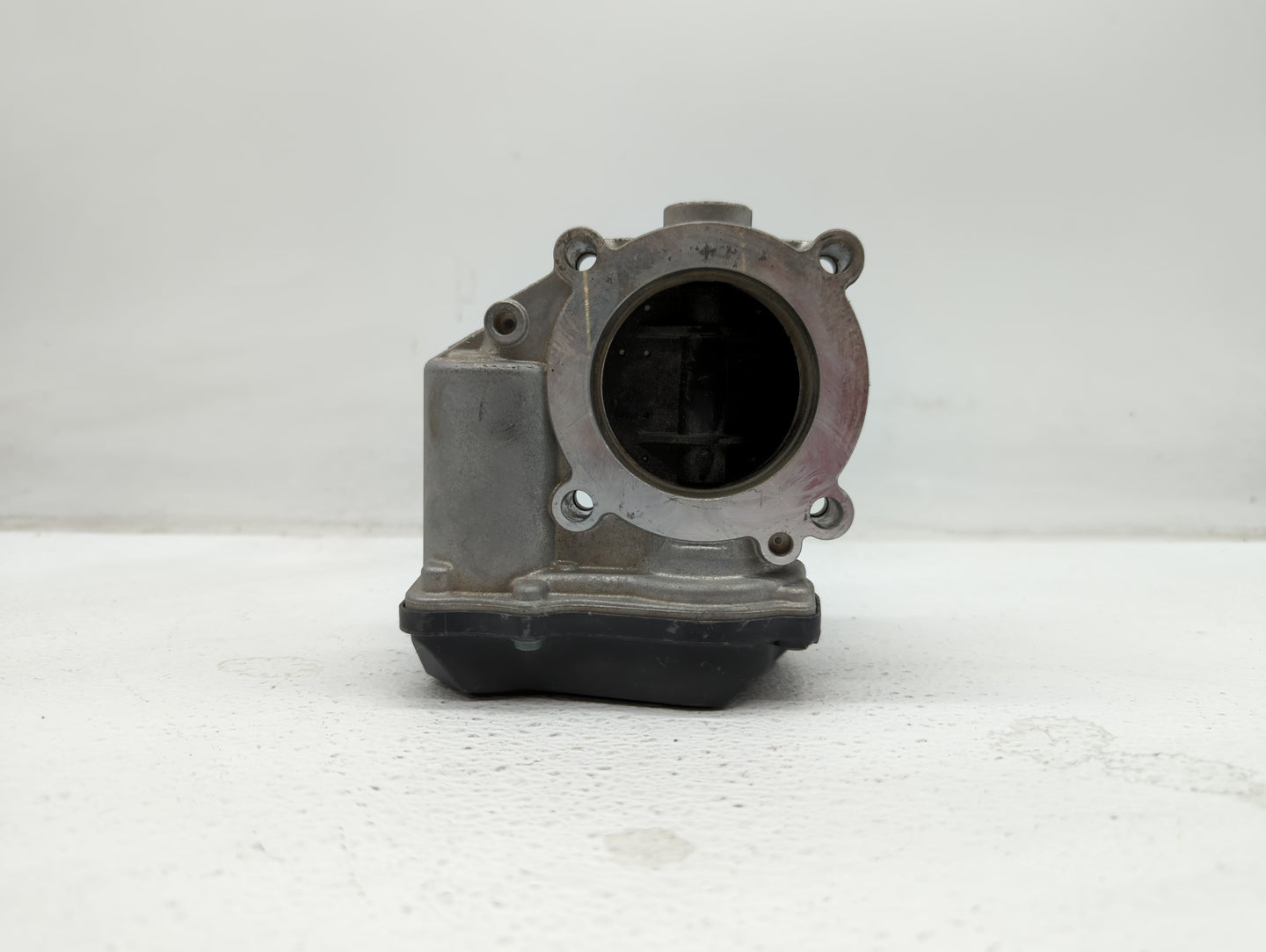 2012-2017 Audi A6 Throttle Body P/N:06F 133 062 G 06F 133 062 Q Fits OEM Used Auto Parts - Oemusedautoparts1.com