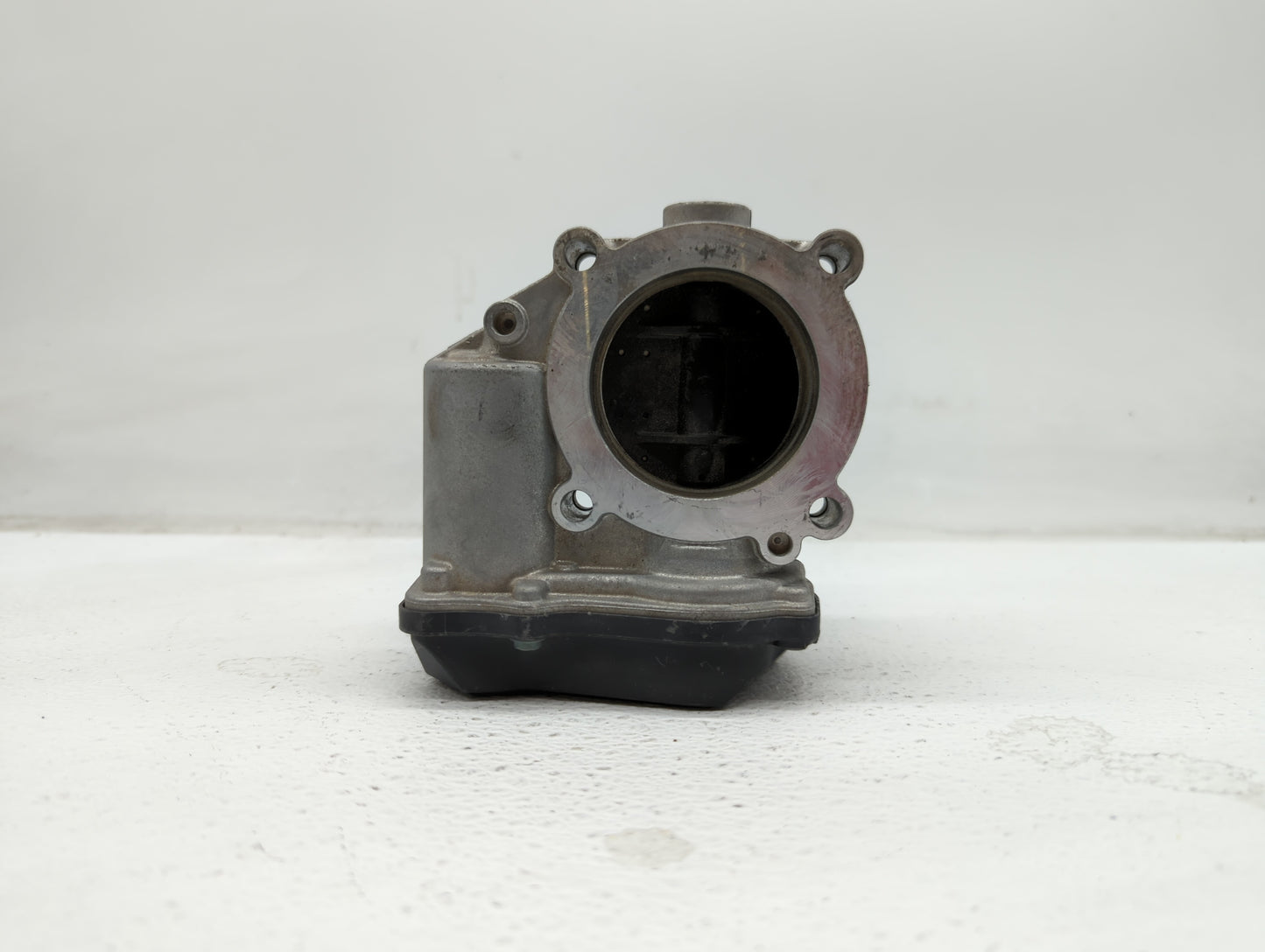 2012-2017 Audi A6 Throttle Body P/N:06F 133 062 G 06F 133 062 Q Fits OEM Used Auto Parts - Oemusedautoparts1.com