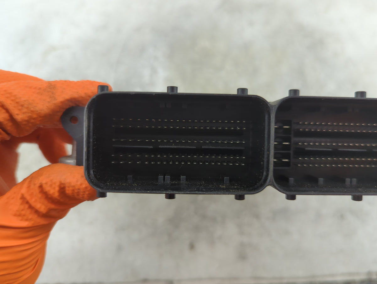 2016-2018 Audi A8 PCM Engine Control Computer ECU ECM PCU OEM P/N:4H0906014N 0261S10649 Fits Fits 2016 2017 2018 OEM Used Au