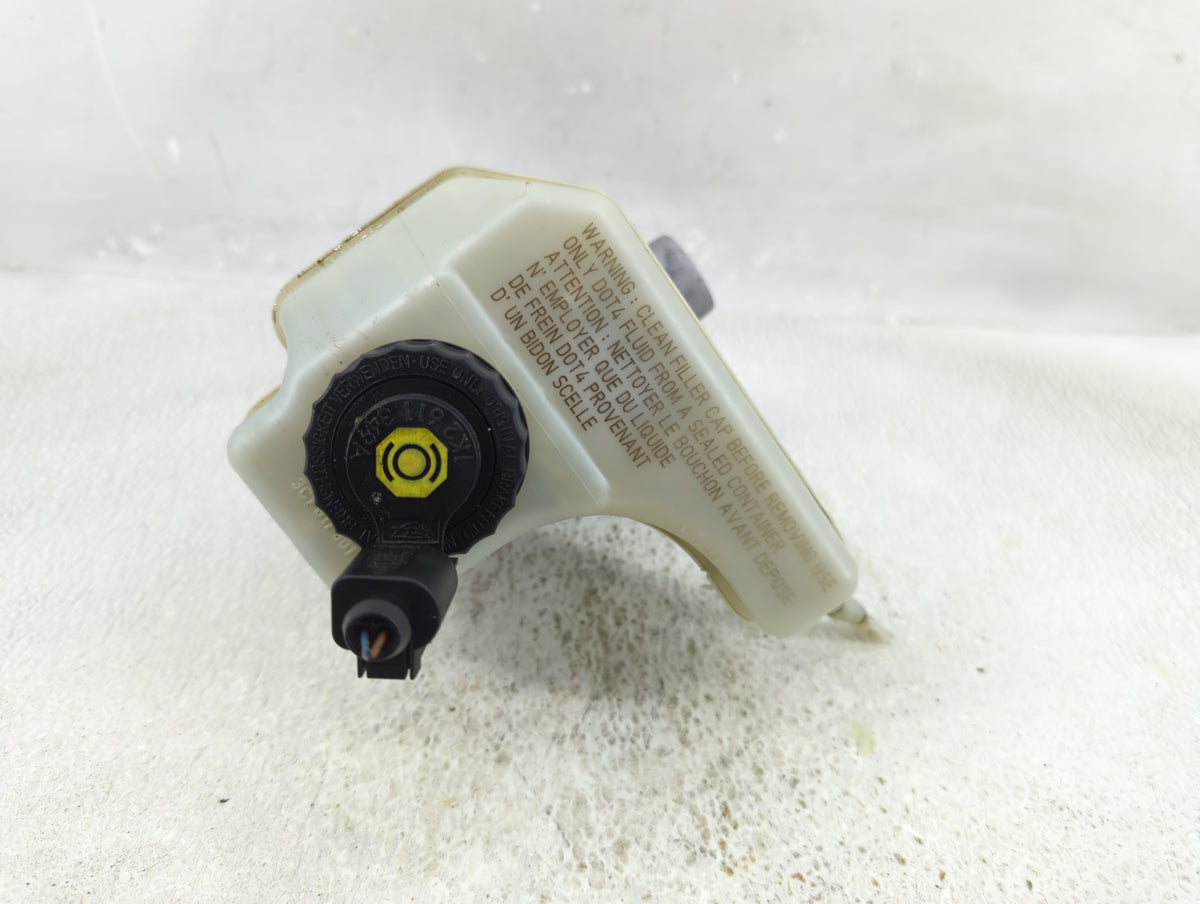 2017-2018 Audi Q3 Brake Master Cylinder 1312665 - Oemusedautoparts1.com