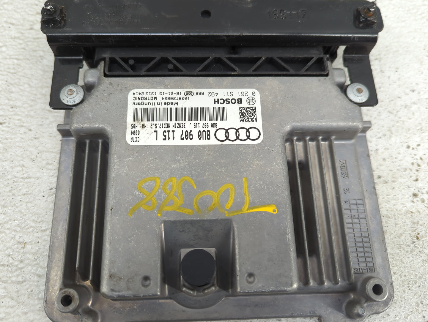 2016-2018 Audi Q3 PCM Engine Control Computer ECU ECM PCU OEM P/N:8U0907115L 8U0907115J, 0261S11492 Fits Fits 2016 2017 2018