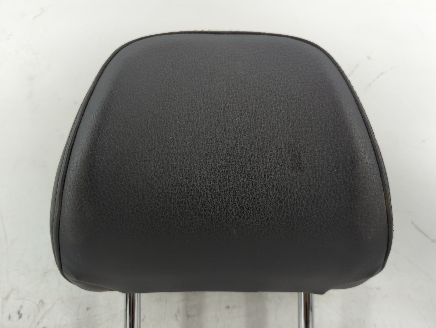 2015-2018 Audi Q3 Headrest Head Rest Front Driver Seat Black - Oemusedautoparts1.com