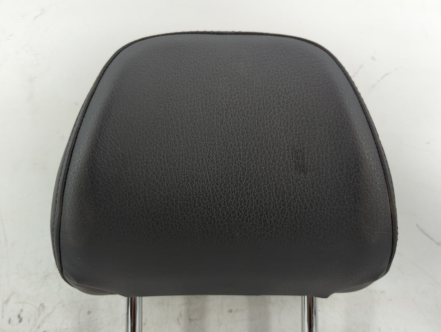 2015-2018 Audi Q3 Headrest Head Rest Front Driver Seat Black - Oemusedautoparts1.com