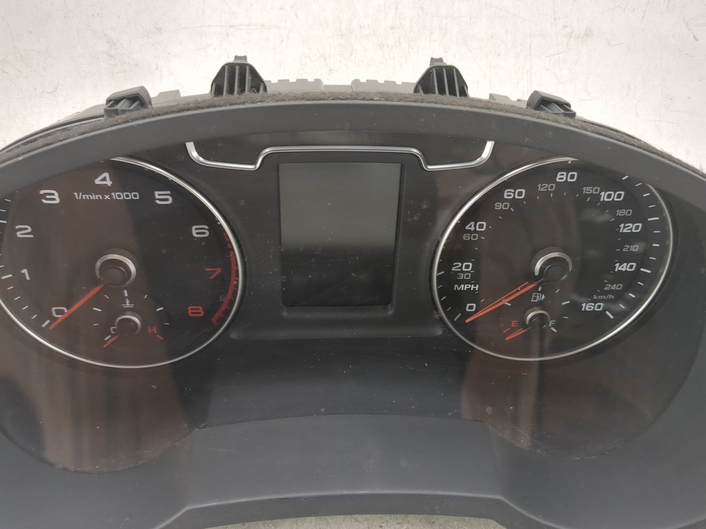 2018 Audi Q3 Instrument Cluster Speedometer Gauges P/N:8U0920960C A2C85745600, A2C53364033, A2C53363511 Miles:85K Fits OEM U