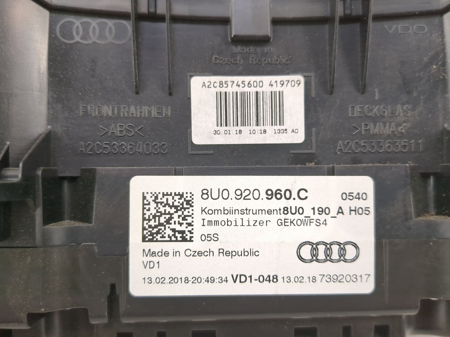 2018 Audi Q3 Instrument Cluster Speedometer Gauges P/N:8U0920960C A2C85745600, A2C53364033, A2C53363511 Miles:85K Fits OEM U