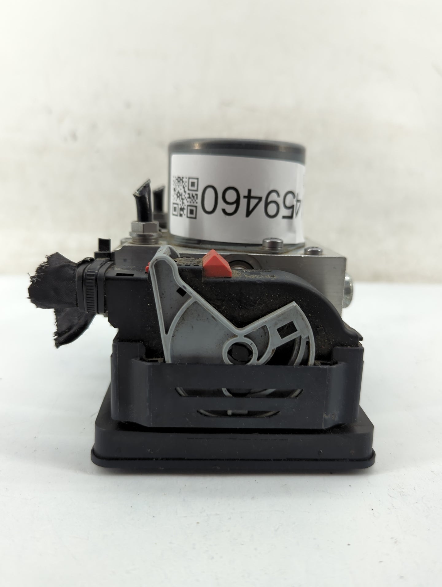 2015-2018 Audi Q3 ABS Pump Control Module Replacement P/N:5N0 614 109 CJ Fits Fits 2015 2016 2017 2018 OEM Used Auto Parts -