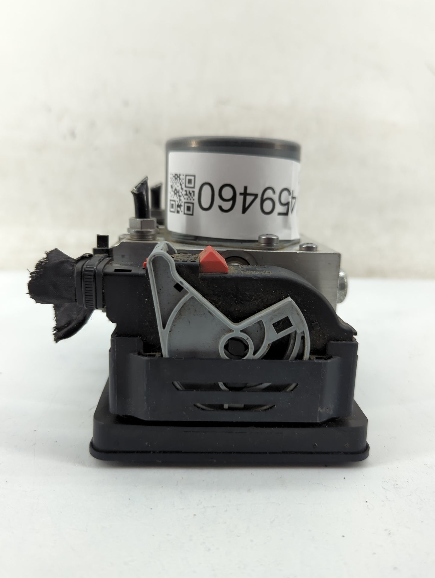 2015-2018 Audi Q3 ABS Pump Control Module Replacement P/N:5N0 614 109 CJ Fits Fits 2015 2016 2017 2018 OEM Used Auto Parts -