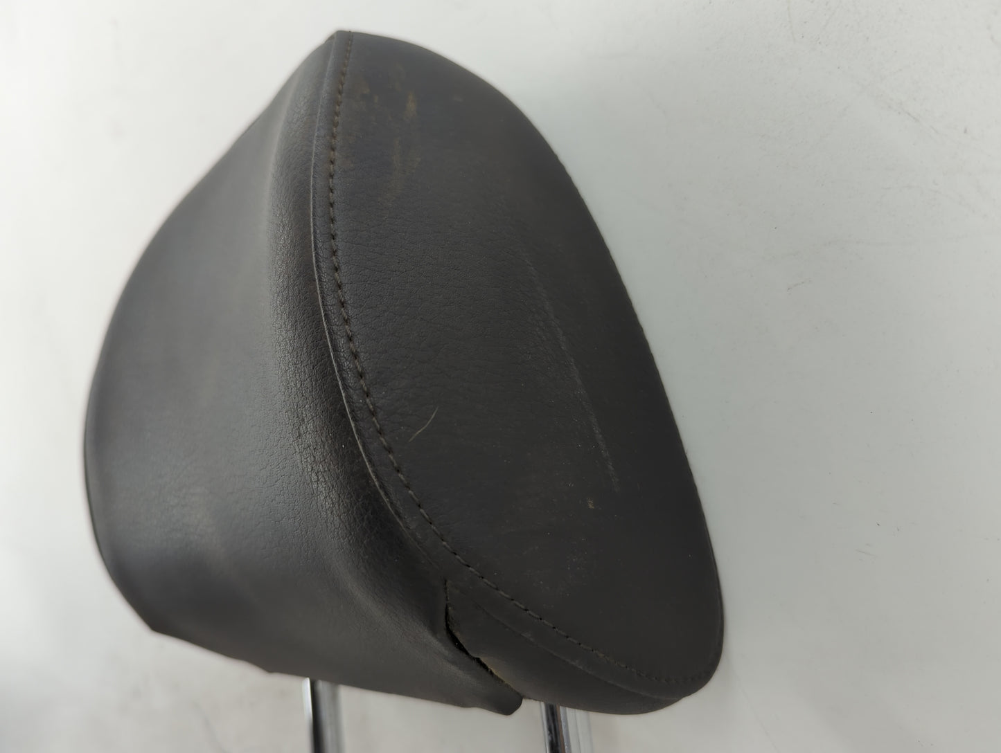 2015-2018 Audi Q3 Headrest Head Rest Front Driver Passenger Seat Fits Fits 2015 2016 2017 2018 OEM Used Auto Parts - Oemused