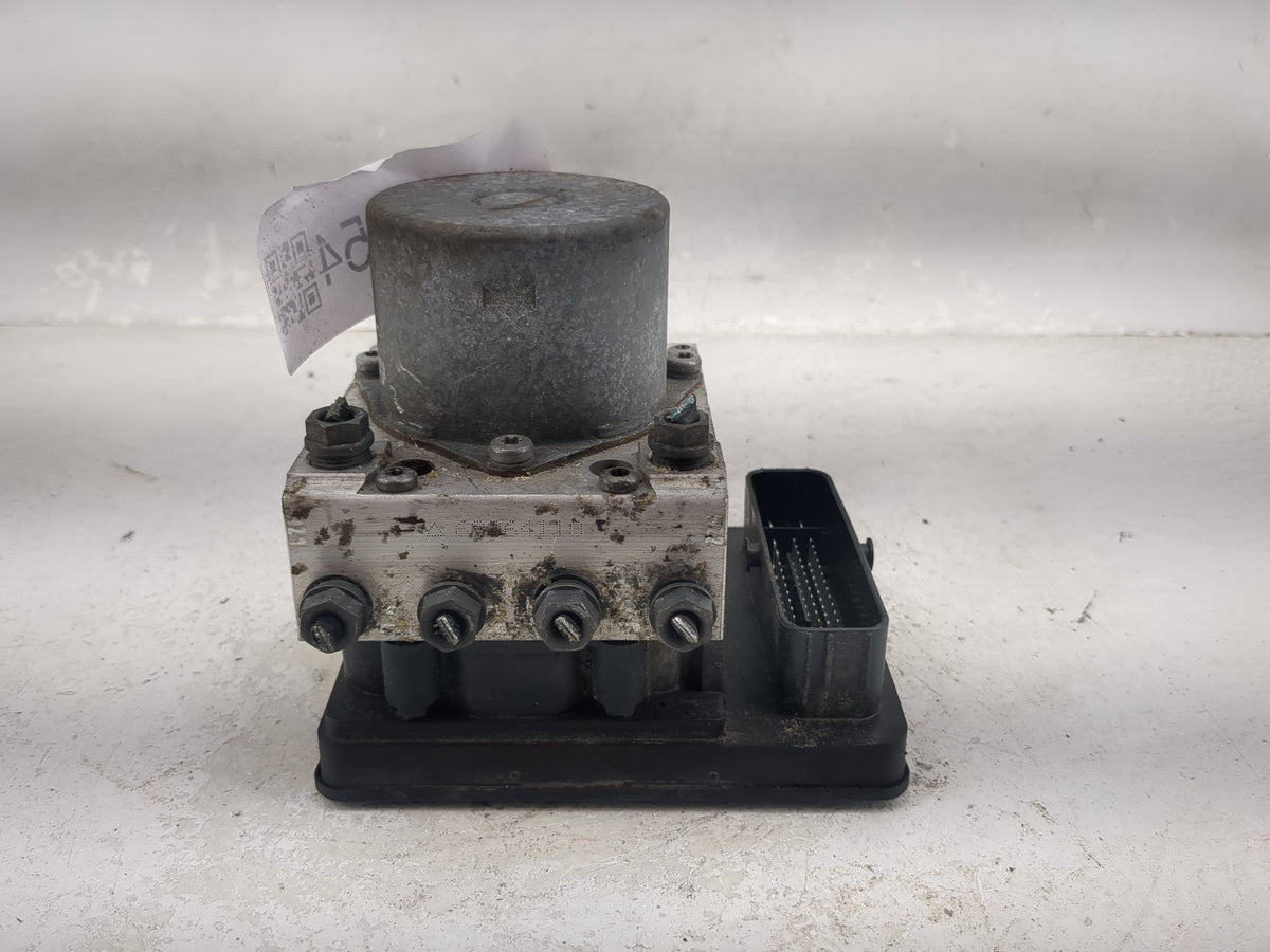 2015-2018 Audi Q3 Anti-Lock Brake ABS Pump Module Actuator OEM P/N:5N0 614 109 CL 54086984L Fits Fits 2015 2016 2017 2018 OE