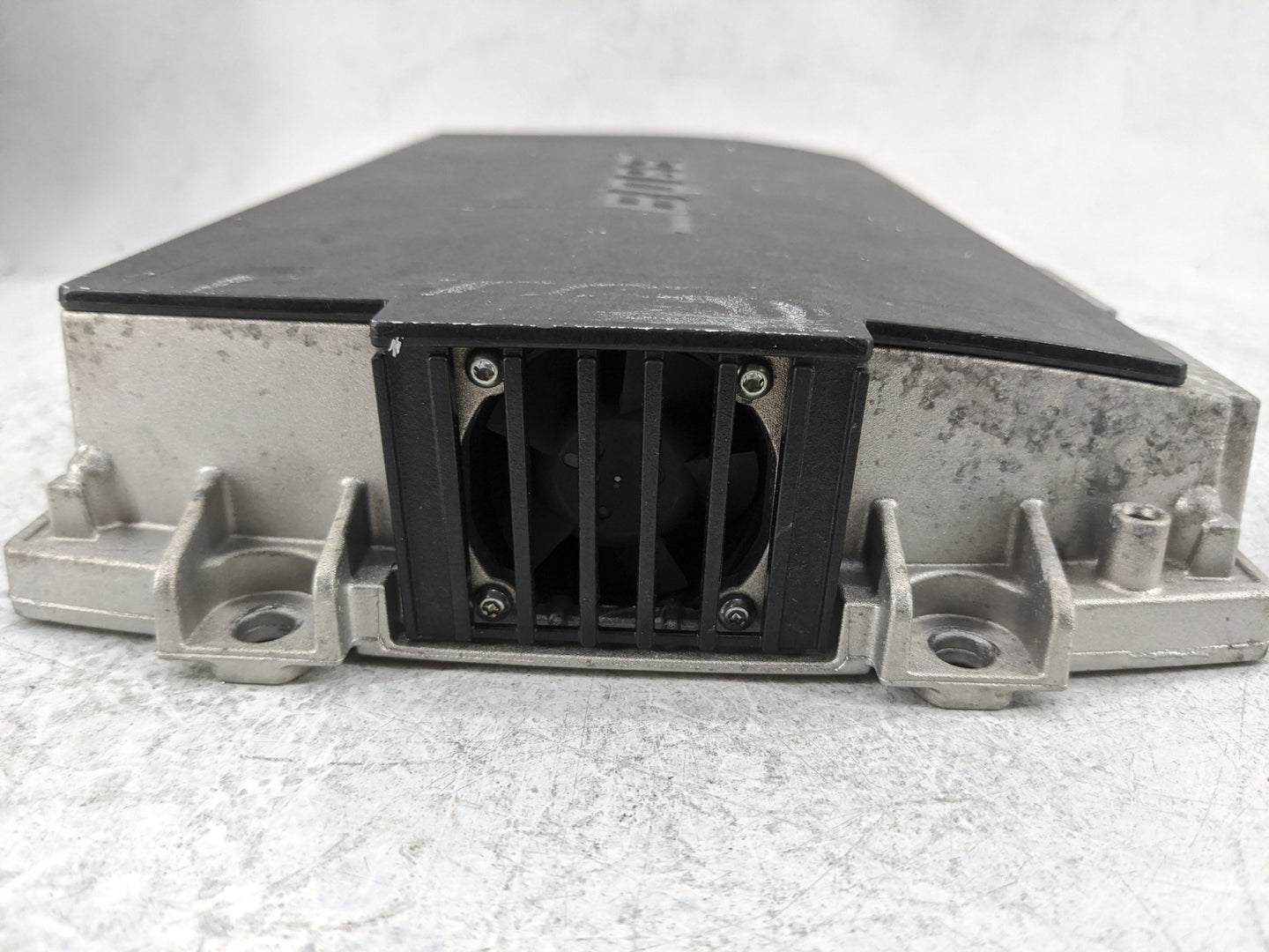 2015-2018 Audi Q3 Radio Speaker Amplifier - Oemusedautoparts1.com