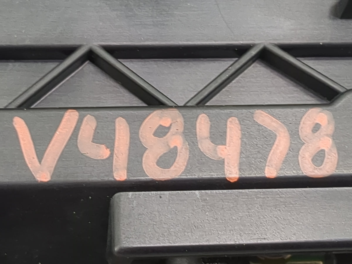 2015-2018 Audi Q3 Information Radio Display Screen - Oemusedautoparts1.com