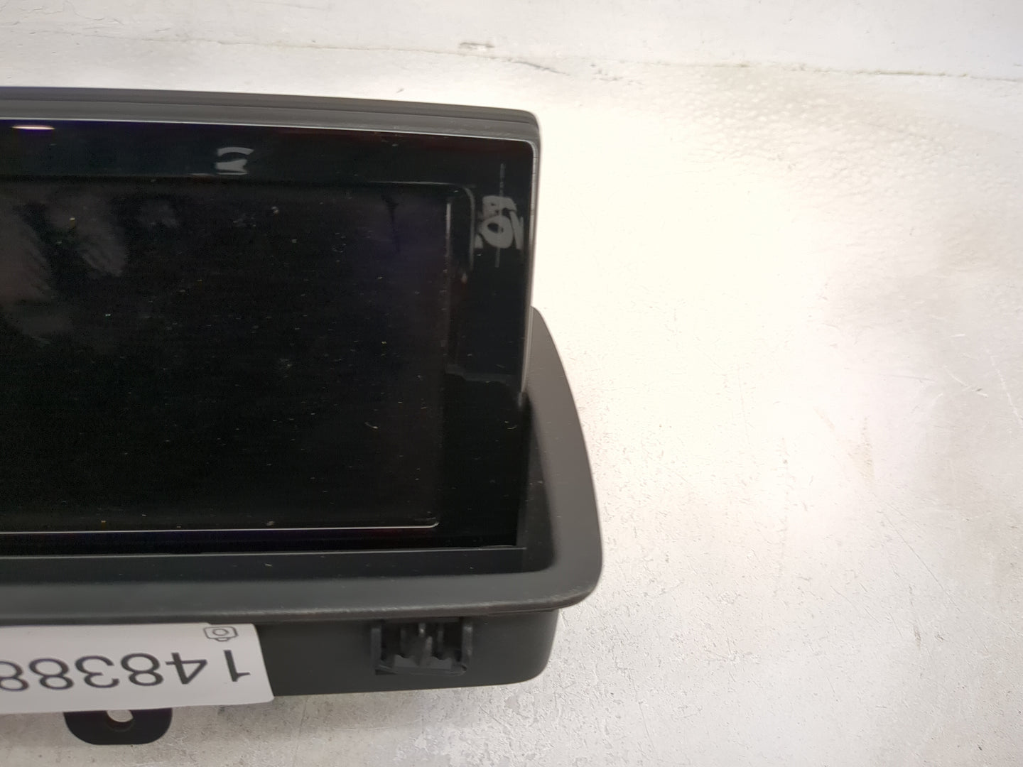 2015-2018 Audi Q3 Information Display Screen - Oemusedautoparts1.com