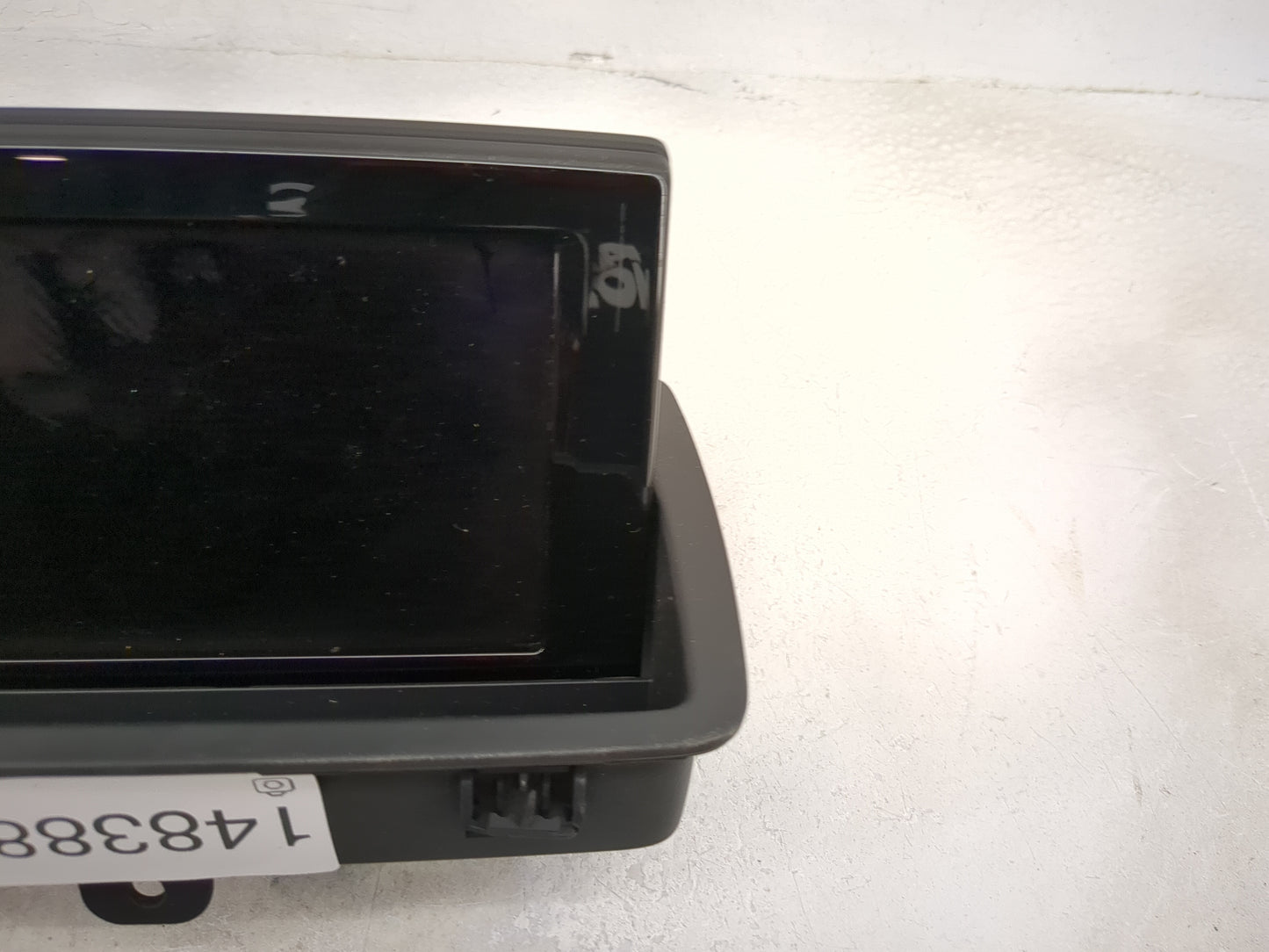 2015-2018 Audi Q3 Information Display Screen - Oemusedautoparts1.com