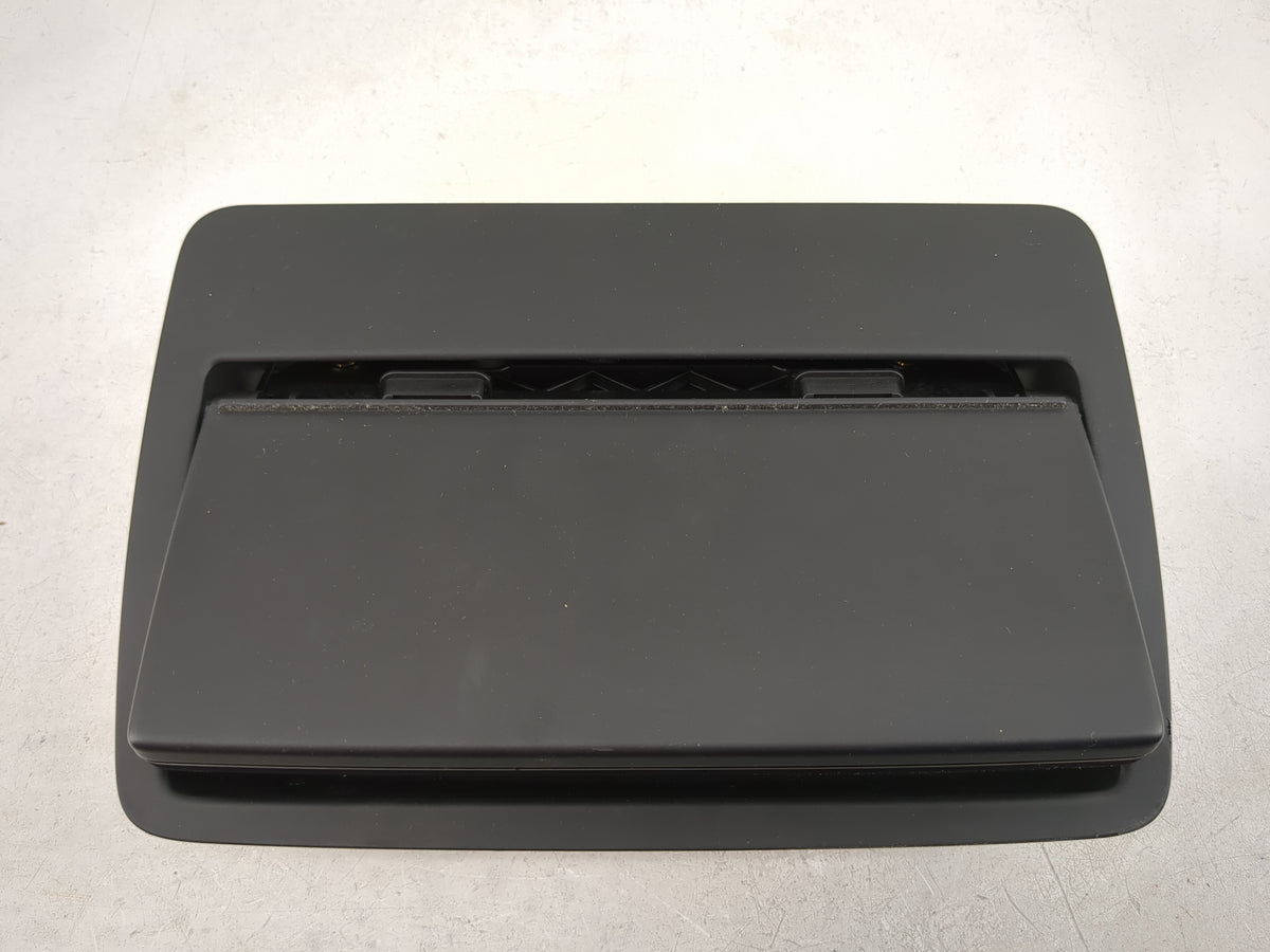 2015-2018 Audi Q3 Information Display Screen - Oemusedautoparts1.com